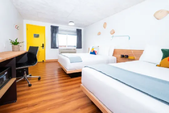 阿納科特斯汽車旅館