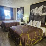 Super 8 by Wyndham Denver Central Các khách sạn ở Adams County