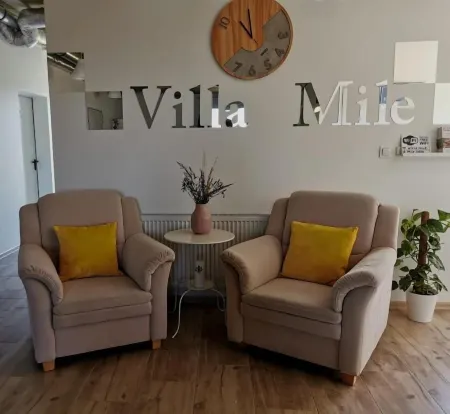 Villa Mile Отели в г. Пшодково