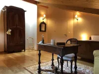Vaste chambre proche Toulouse dans Toulousaine 18ème Hôtels à : Haute-Garonne