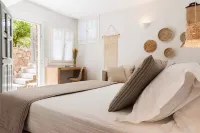 Aelia & Melitta Villas Hotels in Aegina