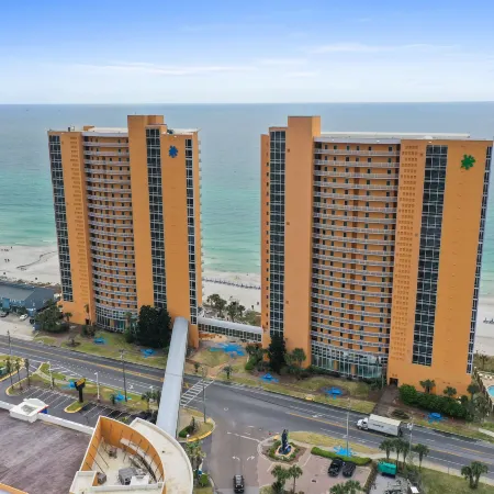 Splash Beach Resort by Panhandle Getaways
