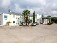 Motel 6 New Braunfels, TX Hotels in Comal County