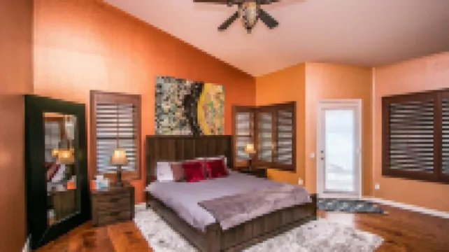 บ้านหรูสก็อตส์เดล W/สระว่ายน้ำและน้ำพุร้อน! โรงแรมใน