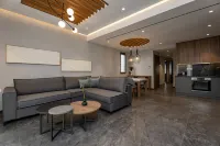 Omikron Luxury Residences
