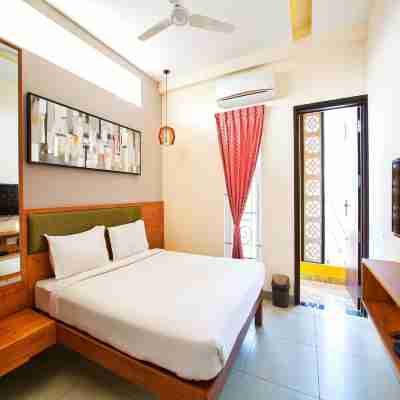 Sarvam Serviced Apartment Rooms