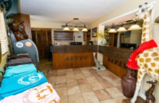 Aztec Motel