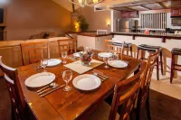 太浩查帕拉爾飯店 Panache附近的飯店