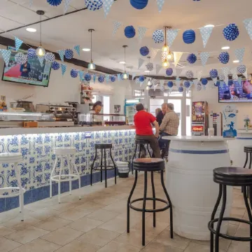 Hostal Valdepeñas by Bossh Hotels