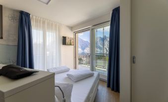 Hi Hotels Torbole - Pool & Spa
