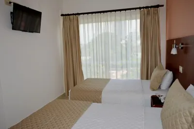Apart Hotel Premium Suites Santa Cruz Hotels near Parroquia de la Inmaculada Concepcion