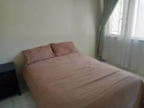 Gina's Home Hotel a 