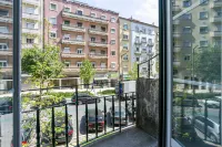 Home Out Rooms & Apartments - Apartments