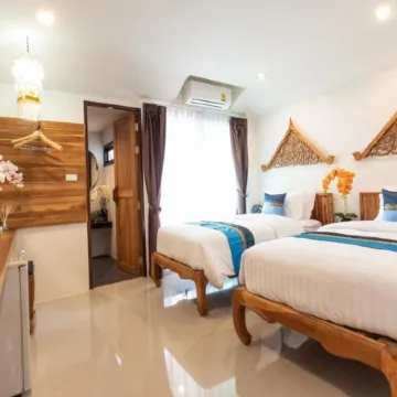 Anumat Premium Budget Hotel Отели рядом с достопримечательностью «Храм Ват-Суан-Док»