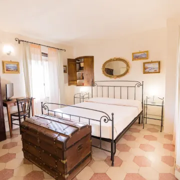 Tayburn House - Housity