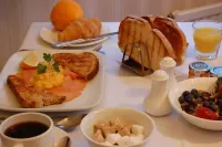 Woodlands - breakfast