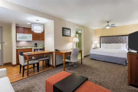 Larkspur Landing Extended Stay Suites St Louis Riverport
