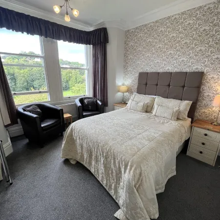 Bryn Derwen Guest House