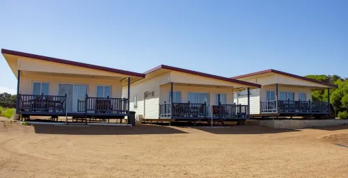 Seaspray Beach Holiday Park Hotels in Dongara
