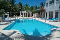 The Villa Luxury Suites Hotel