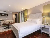 The Rasmus Hotels near Russian Embassy