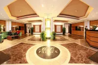 Monte Carlo Palace Rooms