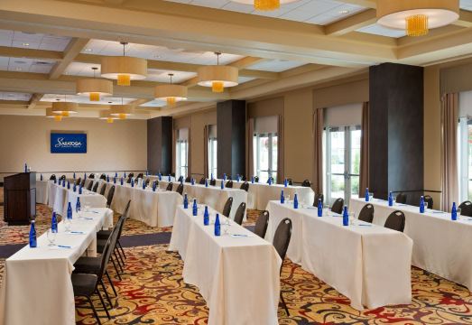 홀리데이 인 객실