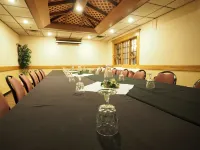 Evergreen Resort Hotels in Clam Lake Township