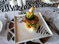 Emayian Luxury Camp - servizio colazione
