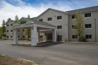 Holiday Inn Express & Suites North Conway Hotels in Conway