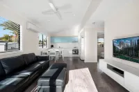 Mountain View Resort Hotels in Coolangatta