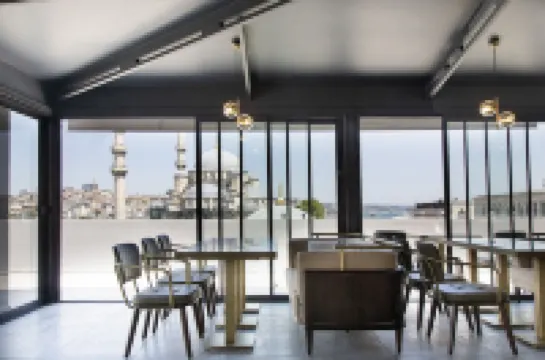 โรงแรมเมสต์ อิสตันบูล ซิรเกจิ