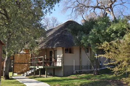 Shametu River Lodge Отели в г. Mahango