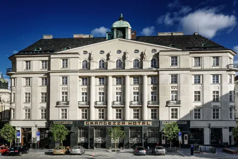 그란데차 호텔 럭셔리 팰리스