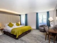 Hôtel & Restaurant Sodade Hotels in Cantal