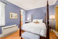 Simsbury 1820 House Hotels in Avon