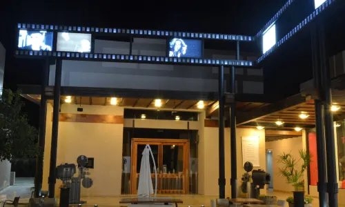 Plaza Paradiso Petit Hotel