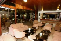 Dionysos Central - bar