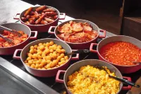 Warwick Castle Hotel & Knight's Village - breakfast