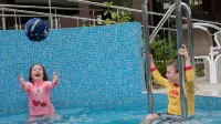 Norfolk Luxury Beachfront Apartments Main Beach - spa