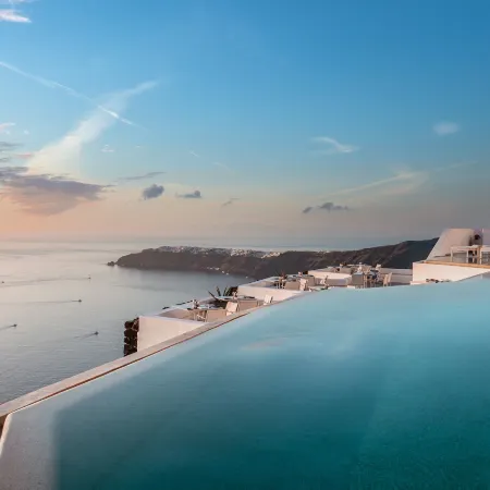Grace Hotel, Auberge Collection