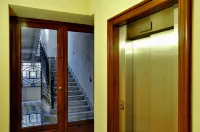 Loger Confort Residence & Apartments (Torino Centro - Appartamenti - Hotel)