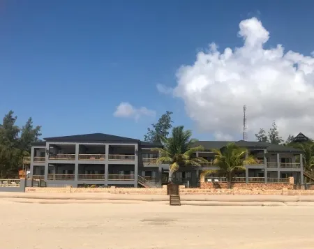 Vista do Mar Отели в г. Инхамбэйн