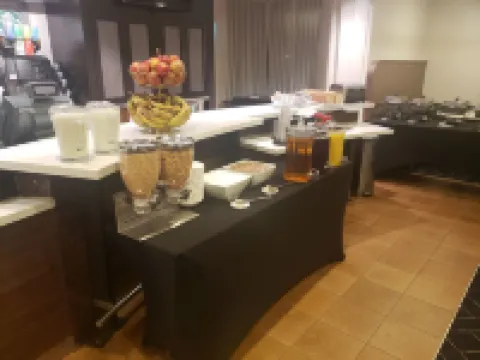 普拉森特山索尼斯塔精選酒店 普萊森特希爾酒店