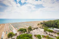 Aparthotel Albatros Hotels in Lignano Sabbiadoro