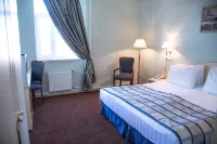 Petro Sport Hotel Hotel in zona Igora