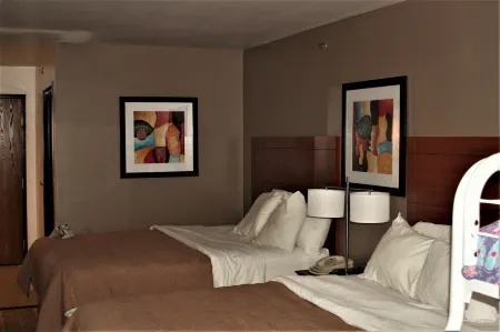 Quality Inn Thermopolis Near Hot Springs Отели в г. Лусерн