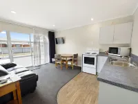 Tower Lodge Motel Hotels in Invercargill