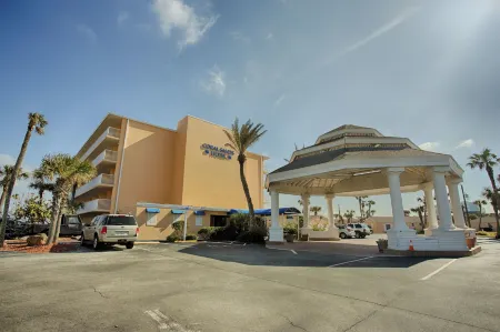 Coral Sands Inn Отели рядом с достопримечательностью «Halifax River»