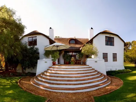 Marianne Wine Estate Отели рядом с достопримечательностью «Groot Drakenstein Prison»